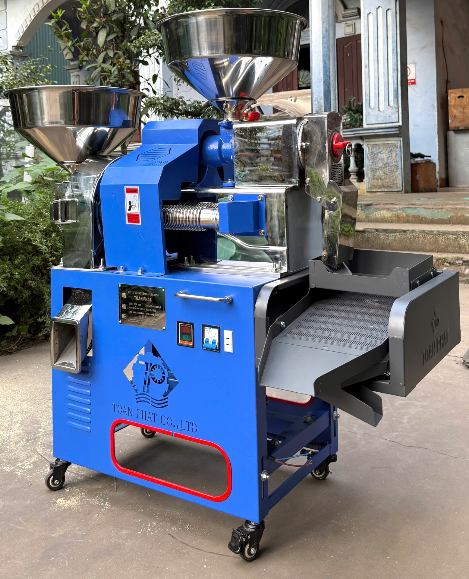 Máy xát nghiền 2 tác dụng TF59 lọc sạn